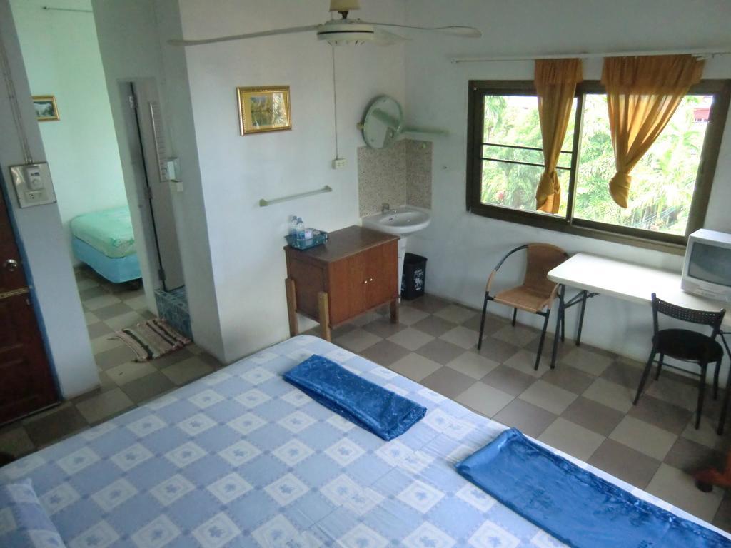 Residence House Τρατ Δωμάτιο φωτογραφία