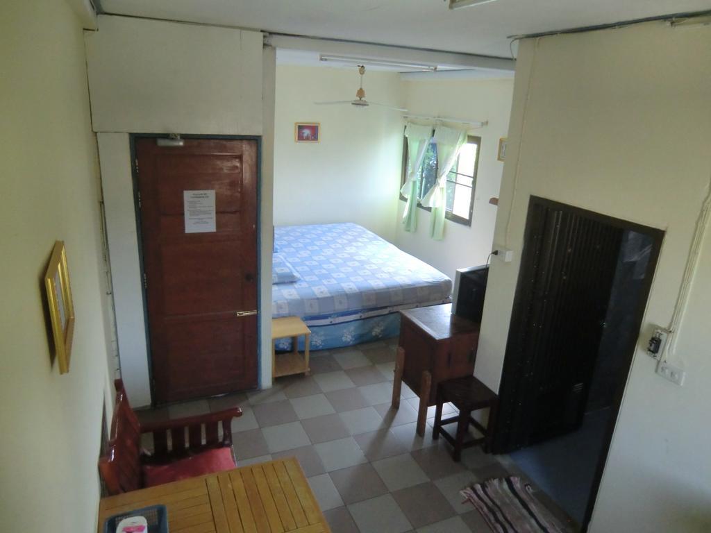Residence House Τρατ Δωμάτιο φωτογραφία